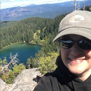 Meet your Posher, Melissa